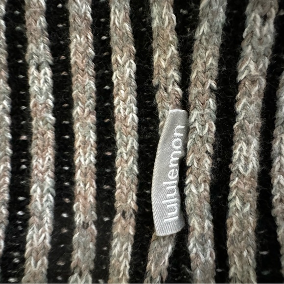 Lululemon Textured Fleece-lined knit ear warmer - Picture 6 of 6